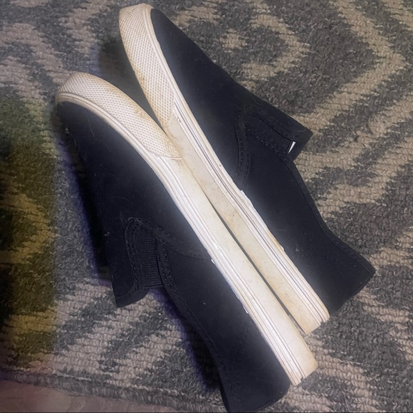 Like vans slip on - Picture 5 of 6